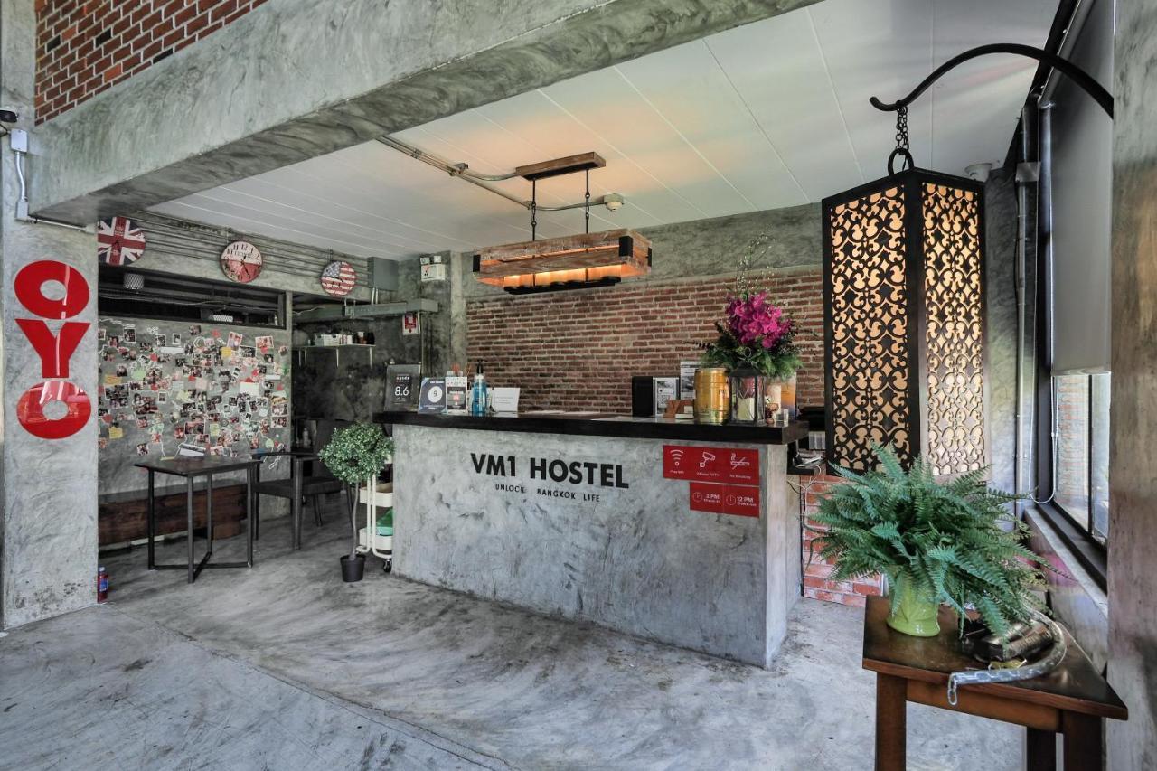 Vm1 Hostel Bangkok Exterior foto