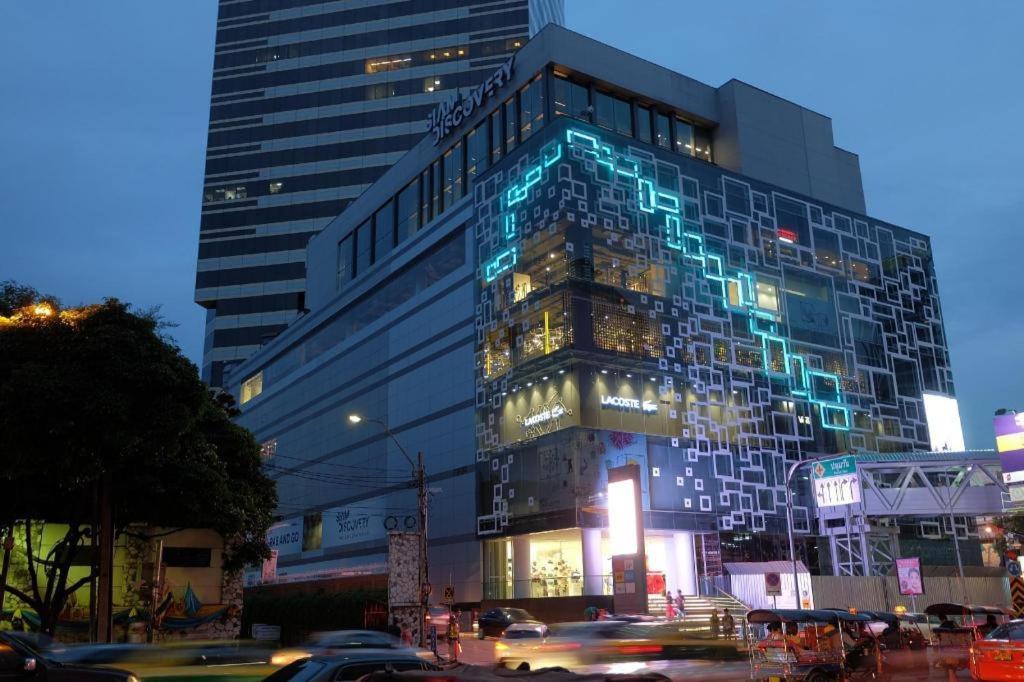Vm1 Hostel Bangkok Exterior foto
