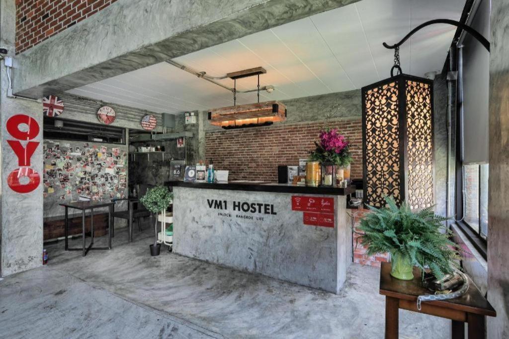 Vm1 Hostel Bangkok Exterior foto